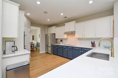 Kitchen - 86506 Arrington Rd, Lancaster, SC 29720 photo 1 of 3