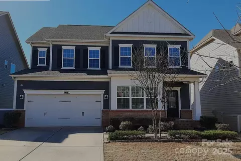1013 Easley St, Waxhaw, NC 28173