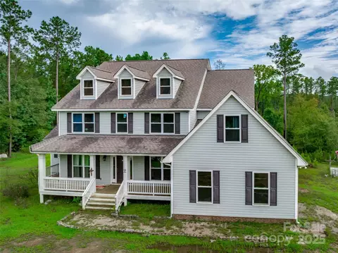 5241 Knopf Dr, Great Falls, SC 29055