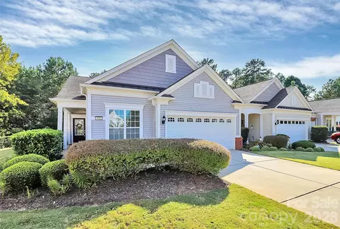 911 Lily Magnolia Ct, Fort Mill, SC 29707