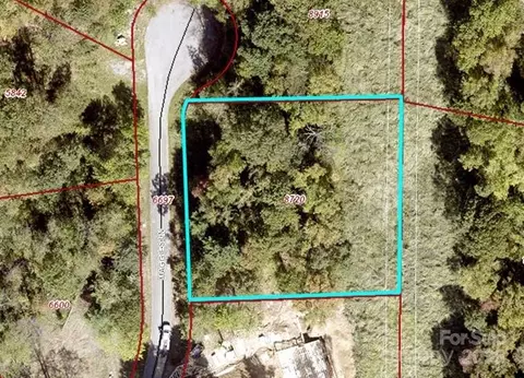 25 Maggies Ln, Asheville, NC 28803