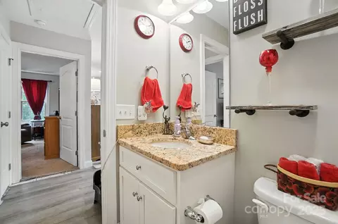 Bath - 703 Brookcrest Dr, Kannapolis, NC 28081 photo 5 of 5