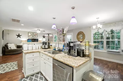 Kitchen - 703 Brookcrest Dr, Kannapolis, NC 28081 photo 2 of 5