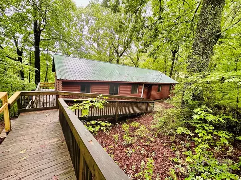 8876 Tallow Tree Rd, Connelly Springs, NC 28612