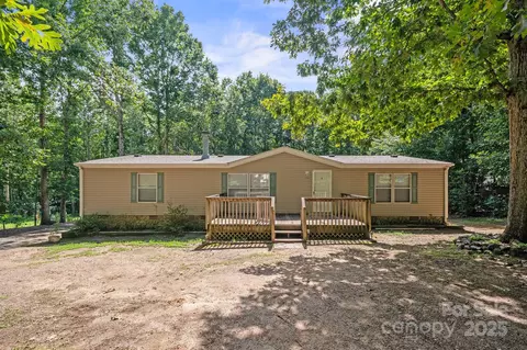 3903 Benny Shrum Ln, Maiden, NC 28650