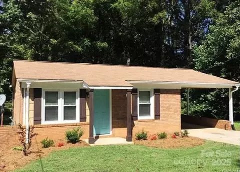 816 Alexander St, Statesville, NC 28677