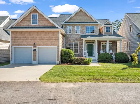 2137 6th Nw St NW, Hickory, NC 28601