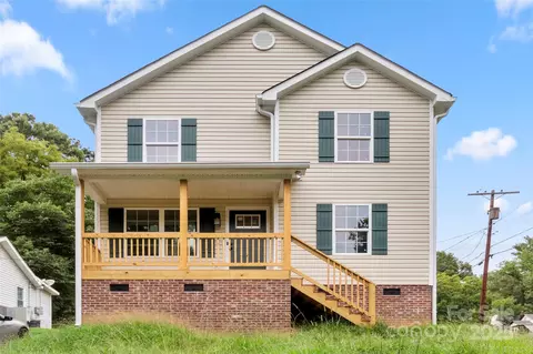 101 Lowry Row, York, SC 29745