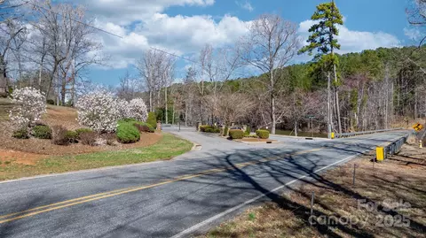 5939 Vintage 13 Ct #13, Granite Falls, NC 28630