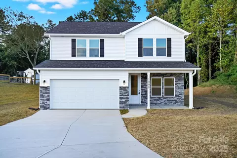 1998 Mallard Pointe Dr, Kannapolis, NC 28083