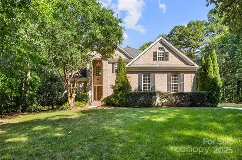 4424 Augusta Ridge Ct, Denver, NC 28037