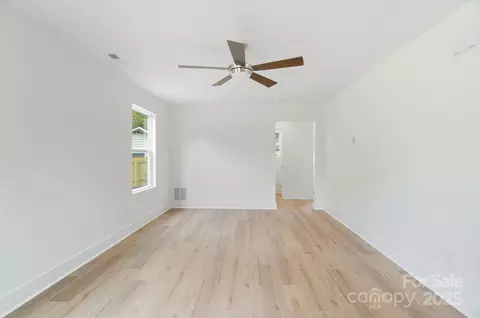 846 Murphy St, Kannapolis, NC 28081 photo 7