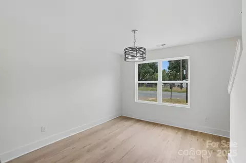 846 Murphy St, Kannapolis, NC 28081 photo 12