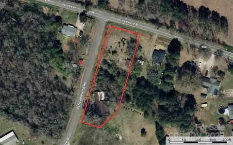 111 Ben Carpenter Rd, Cherryville, NC 28021