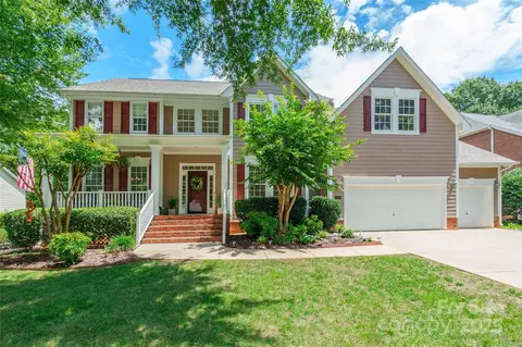 10009 Devonshire Dr, Huntersville, NC 28078