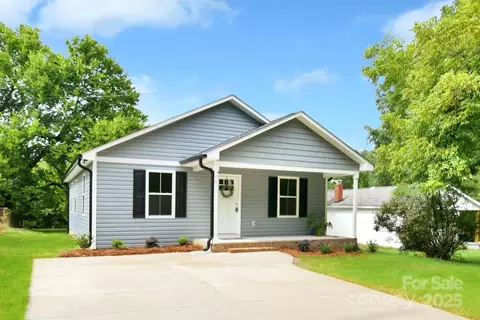 78 Sumner Nw Ave NW, Concord, NC 28027