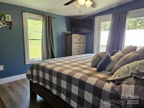 Bedroom - 11267 Rush Fork Rd, Clyde, NC 28721 photo 1 of 5