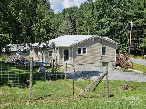 Exterior - 11267 Rush Fork Rd, Clyde, NC 28721 photo 3 of 4