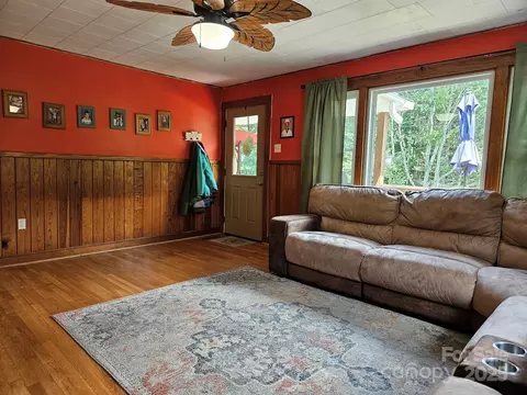 Living - 11267 Rush Fork Rd, Clyde, NC 28721 photo 2 of 3