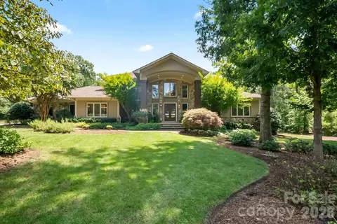 2915 Cutter Ct, Waxhaw, NC 28173