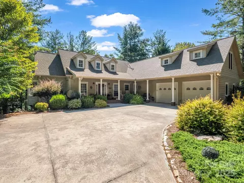 1441 Pheasant Run Ct, Morganton, NC 28655