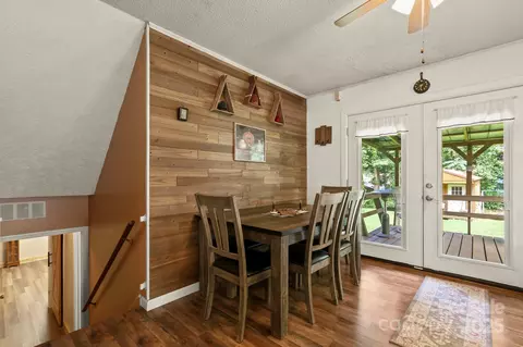 Dining - 3005 Mac Dr, Hudson, NC 28638 photo 1 of 1