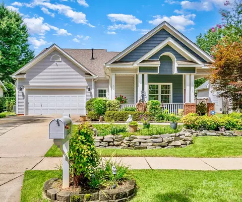 13535 Glencreek Ln, Huntersville, NC 28078