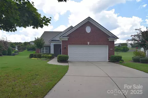 1008 Magpie Ct, Indian Land, SC 29707