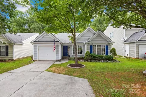 7229 Wingstone Ln, Charlotte, NC 28262
