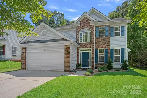 7528 Grabill Dr, Charlotte, NC 28269