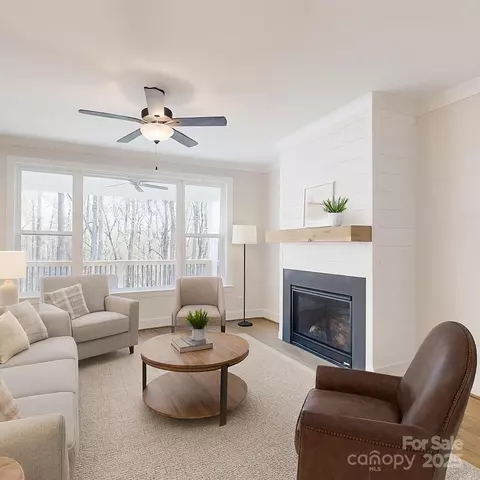 472 Bellingshire Dr, Mount Ulla, NC 28125