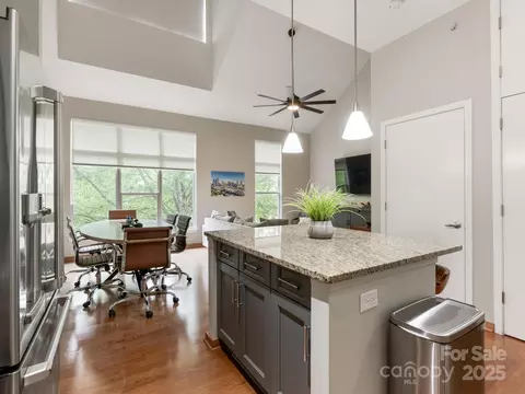 2125 Southend 321 Dr #321, Charlotte, NC 28203