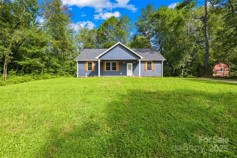 1029 Hunter Valley Rd, Shelby, NC 28150