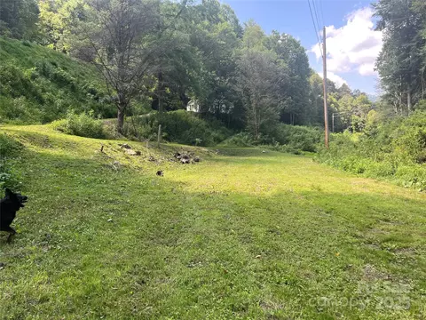 5981 Revere Rd, Marshall, NC 28753