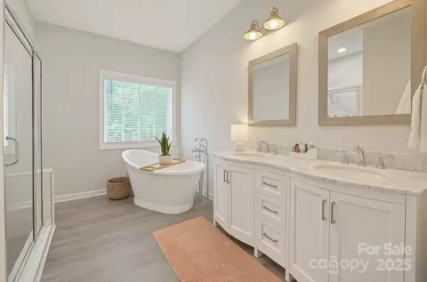 Bath - 116 Wayne Ave, Kannapolis, NC 28081 photo 1 of 3