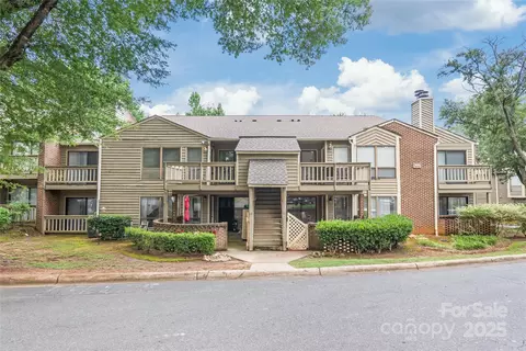 1612 Sharon W 70 Rd W #70, Charlotte, NC 28210