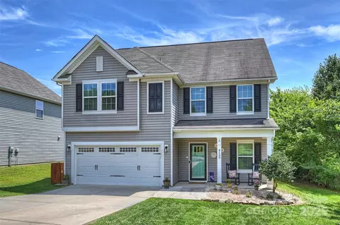 4139 Woolcott Ave, Charlotte, NC 28213