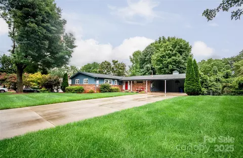 723 Georgia Ave, Statesville, NC 28677