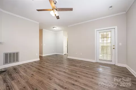 Living - 21252 Hickory St, Cornelius, NC 28031 photo 1 of 3