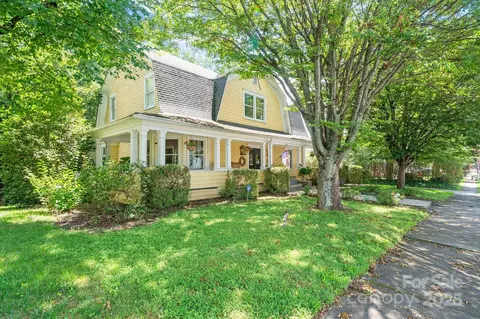 506 N Main Nw C St NW #C, Lenoir, NC 28645