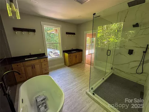 324 Blake Dr, Canton, NC 28716 photo 16