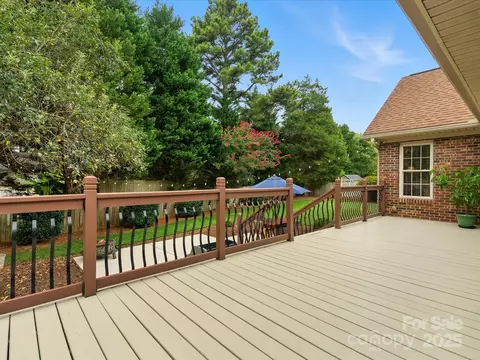 Exterior - 4853 Austin Shores Dr, Denver, NC 28037 photo 8 of 11