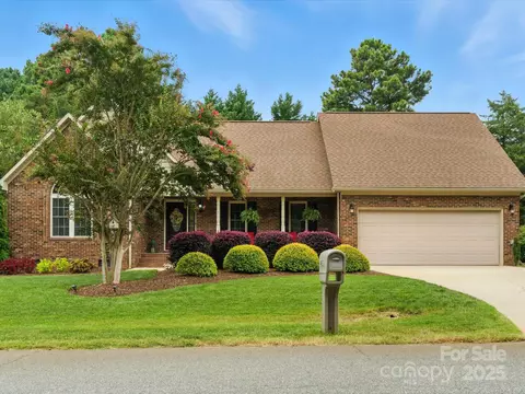 Exterior - 4853 Austin Shores Dr, Denver, NC 28037 photo 1 of 11