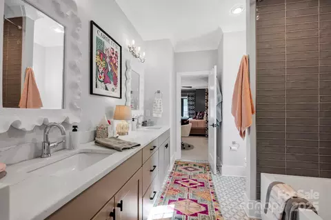 Bath - 14116 Ryker Way, Davidson, NC 28036 photo 4 of 5