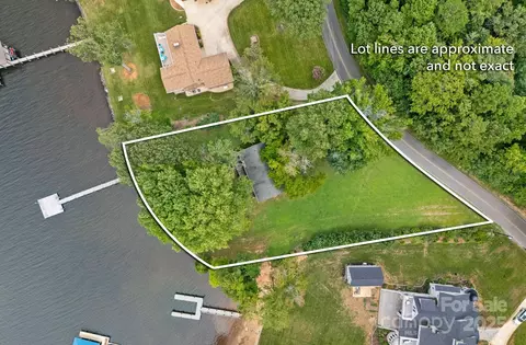 346 Lakeview Shores Loop, Mooresville, NC 28117