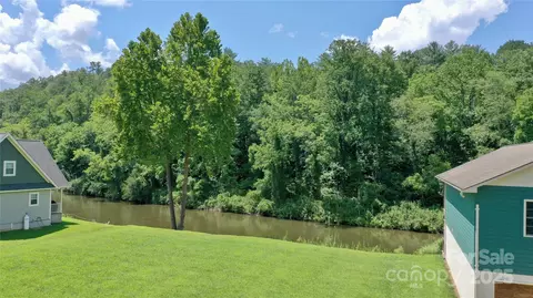 8 Bayside Drive #8, Sylva, NC 28779 photo 5