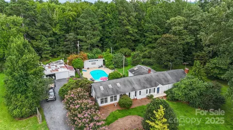 135 Robedo Rd, Mount Gilead, NC 27306