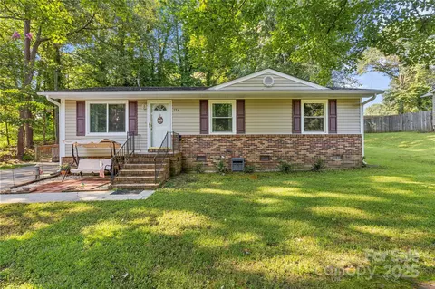 124 Willow St, Stanley, NC 28164