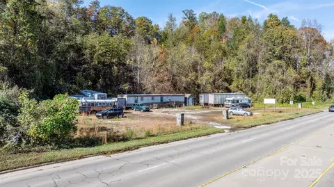 1965 N Main St, Marion, NC 28752