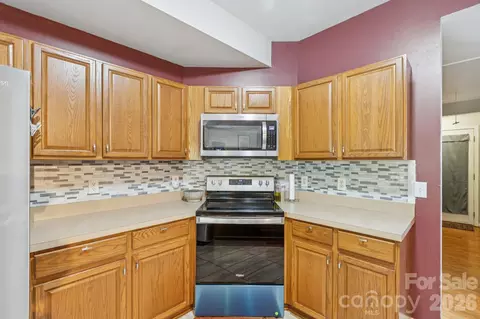 Kitchen - 1604 Winthrop Ln, Monroe, NC 28110 photo 4 of 4
